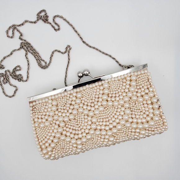 Elegant Beaded Faux Pearl Evening Clutch With Detactable Silver Chain Strap - Picture 2 of 8